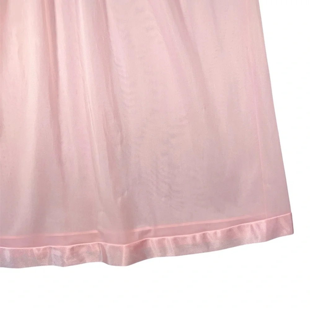 Vintage Women’s Soft Pink Peach Nighty Size M Babydoll Nightgown Satin Accent